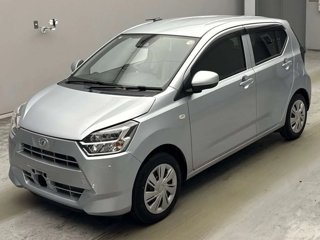 Daihatsu Mira e:S LA350S 2023